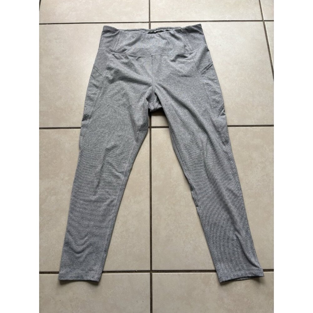 Danskin Leggings Women’s Medium Grey Microstripe Pockets Size Large